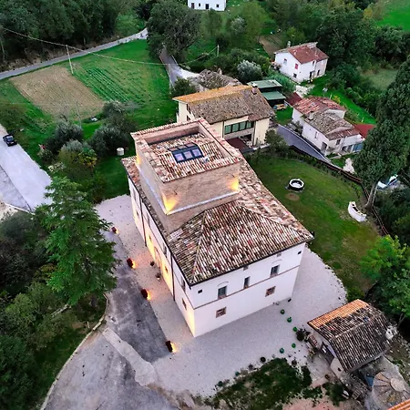 Colombaia Anibaldi Farm stay San Severino Marche
